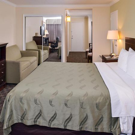 Quality Inn & Suites Montebello - Los Angeles מראה חיצוני תמונה
