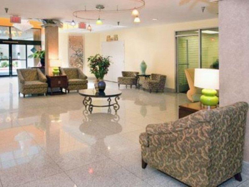 Quality Inn & Suites Montebello - Los Angeles מראה פנימי תמונה